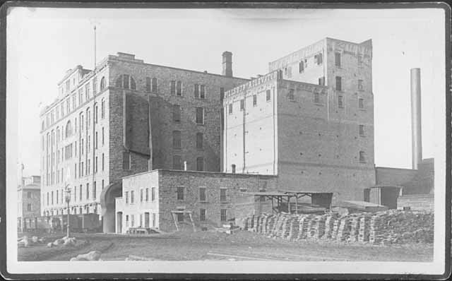 Pillsbury A Mill in Minneapolis circa 1885 (MHS)